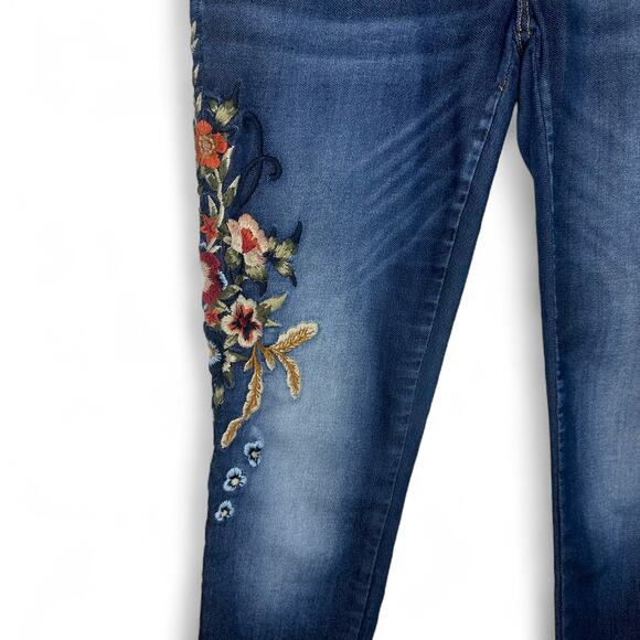 Driftwood Women's Marilyn Flower Embroidered Jeans Size 26 Dark Wash Skinny Jean - Picture 4 of 9